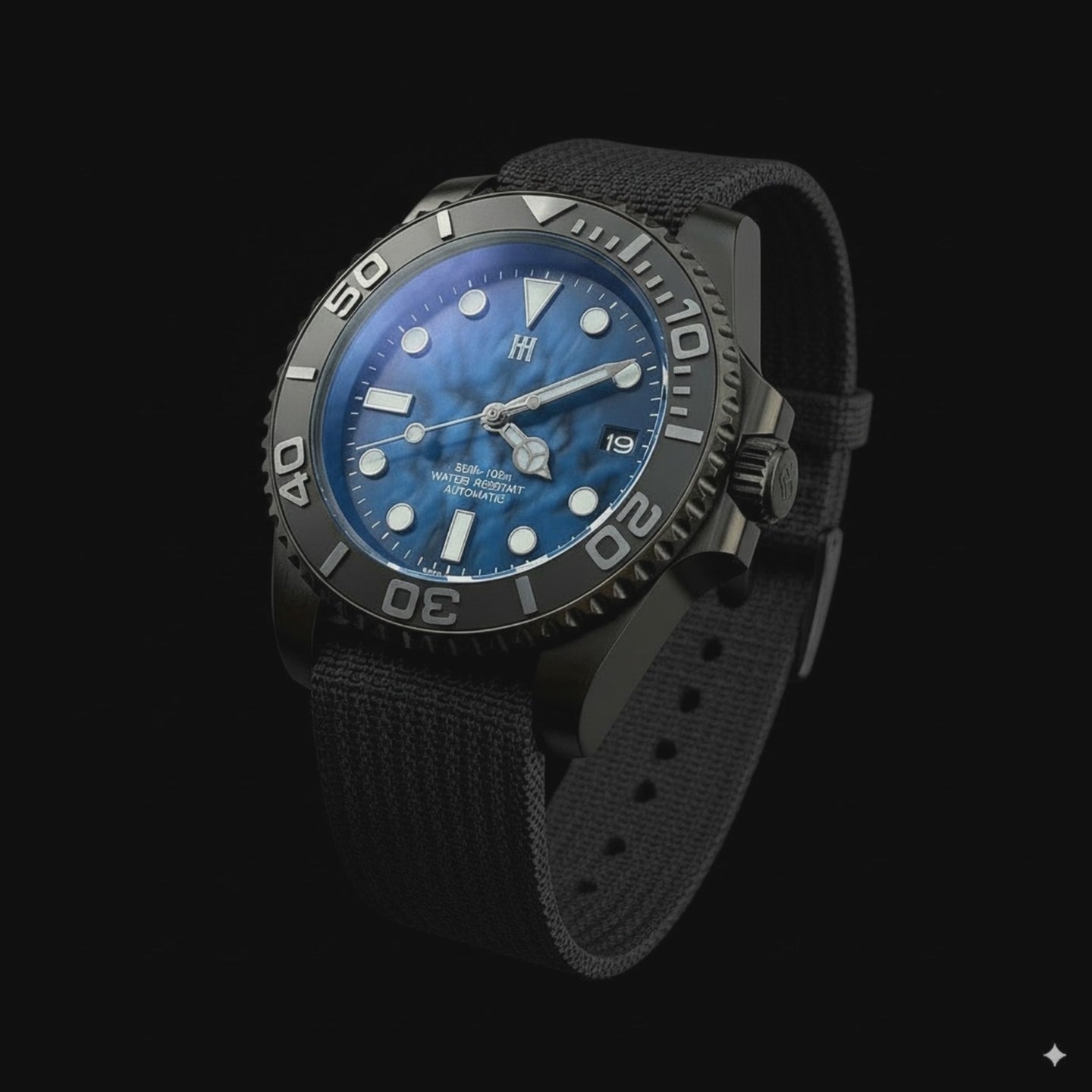 Stealth-Sapphire Diver